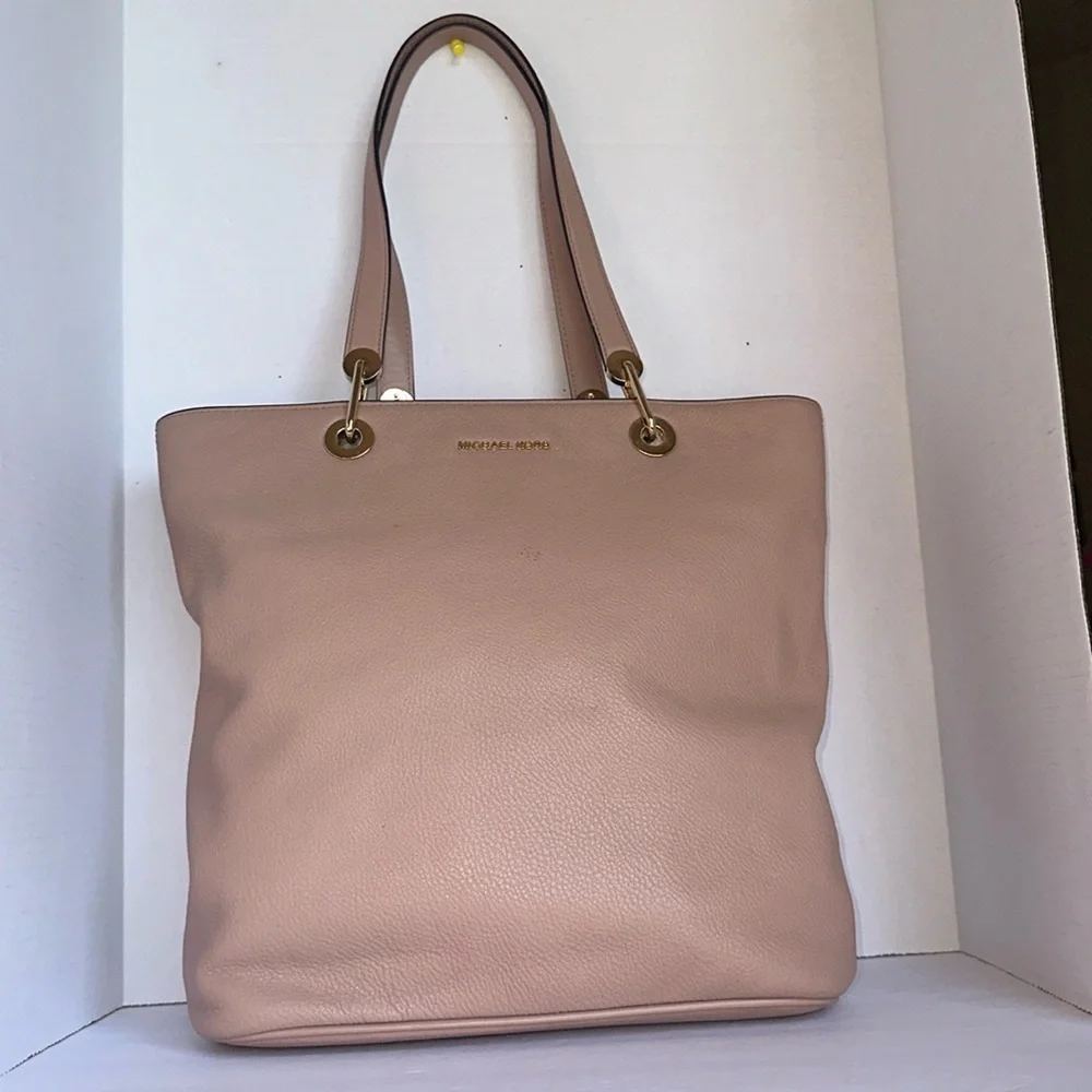 Michael Kors nwt michael